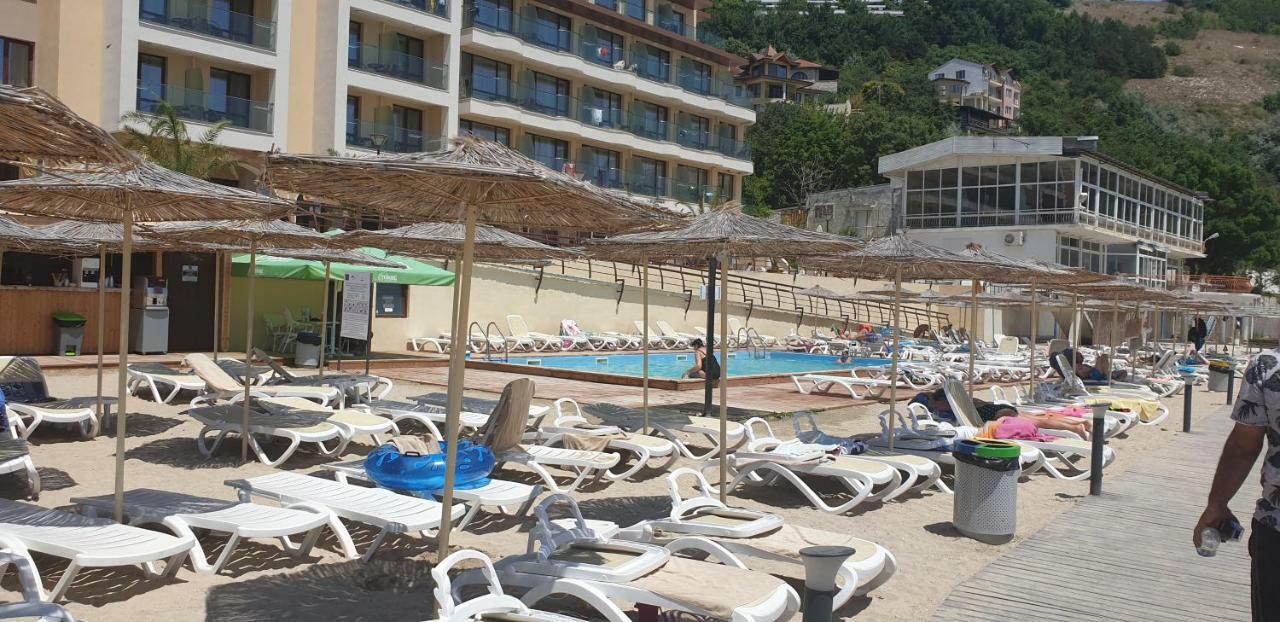 Marina Residence Complex Каварна Екстериор снимка